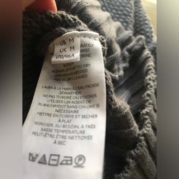 Free People Beach Hailee Cardi• dark grey• medium - Picture 10 of 16